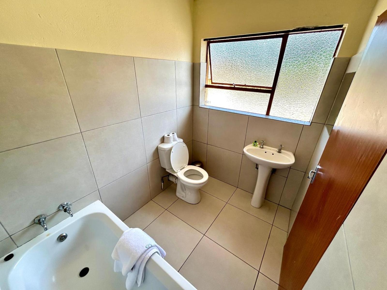 Karibu Leisure Resort Thapane Extérieur photo